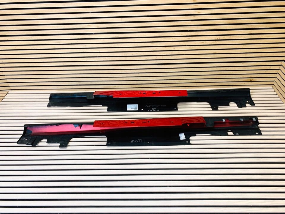 фото №5, Ferrari portofino молдинг порог 8825800 88826200