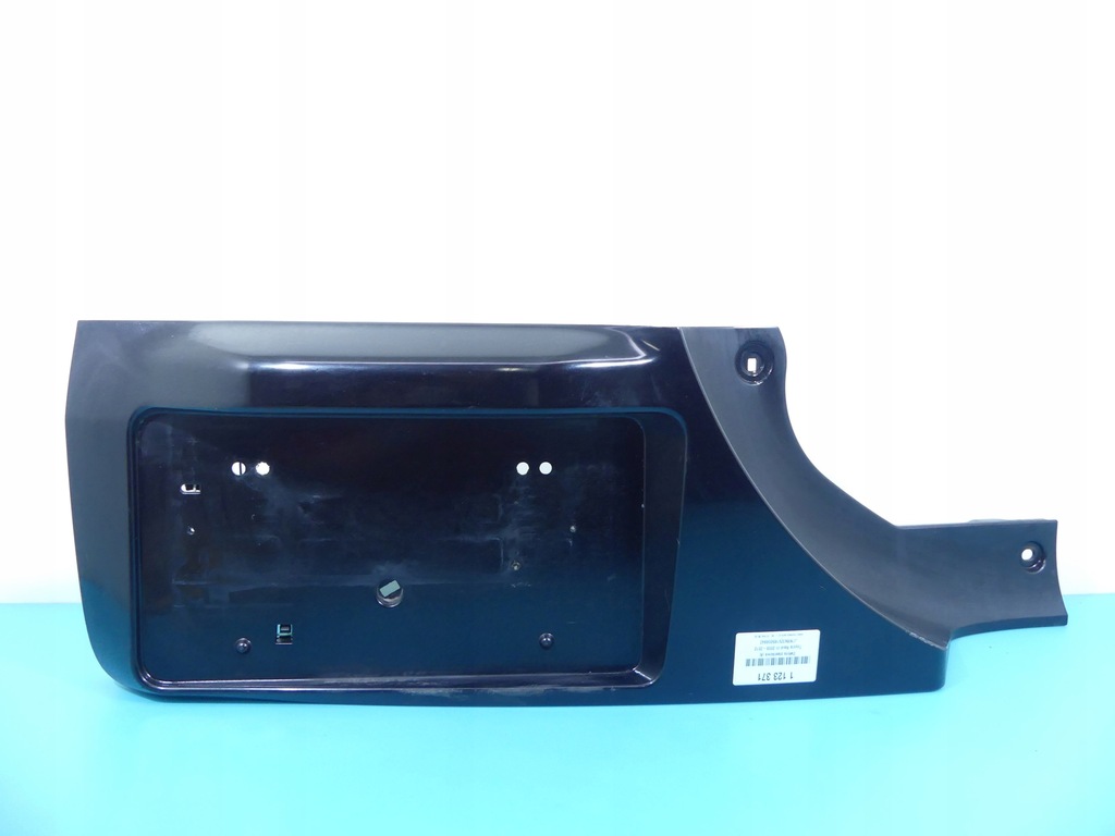 фото №1, Защита пластик крышки дверь задняя toyota rav4 iii