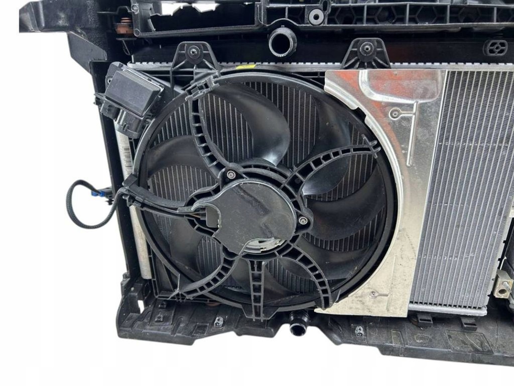 фото №7, Peugeot 2008 ii 2024 радіатор / комплект