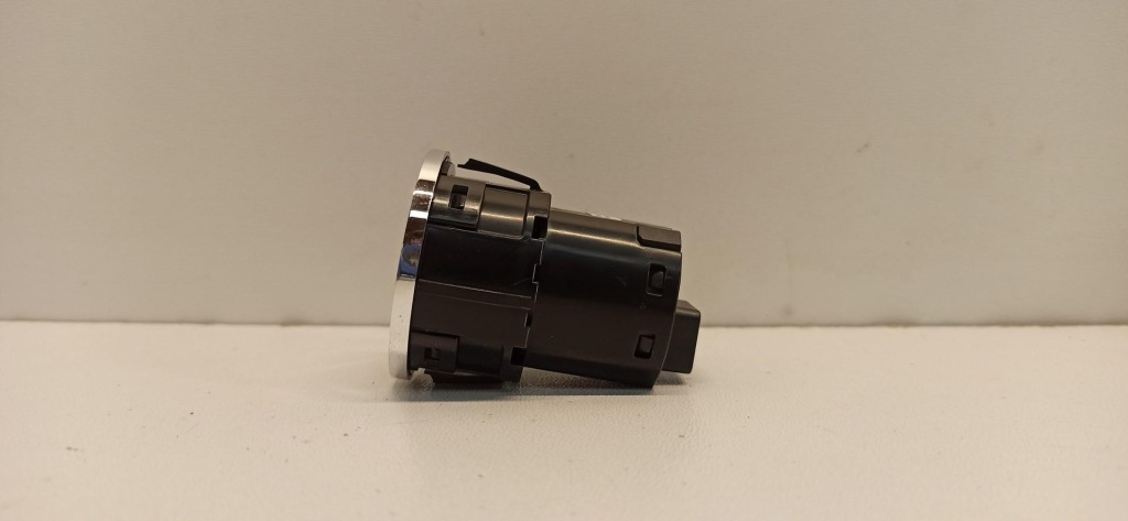 фото №2, Suzuki swift mk8 кнопка запуск стоп