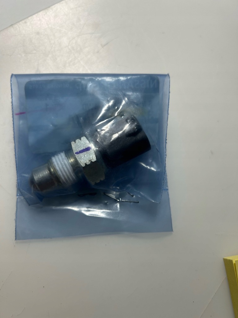 фото №1, Датчик 4wd nissan оригинальный номер altima 32006-4ja1a