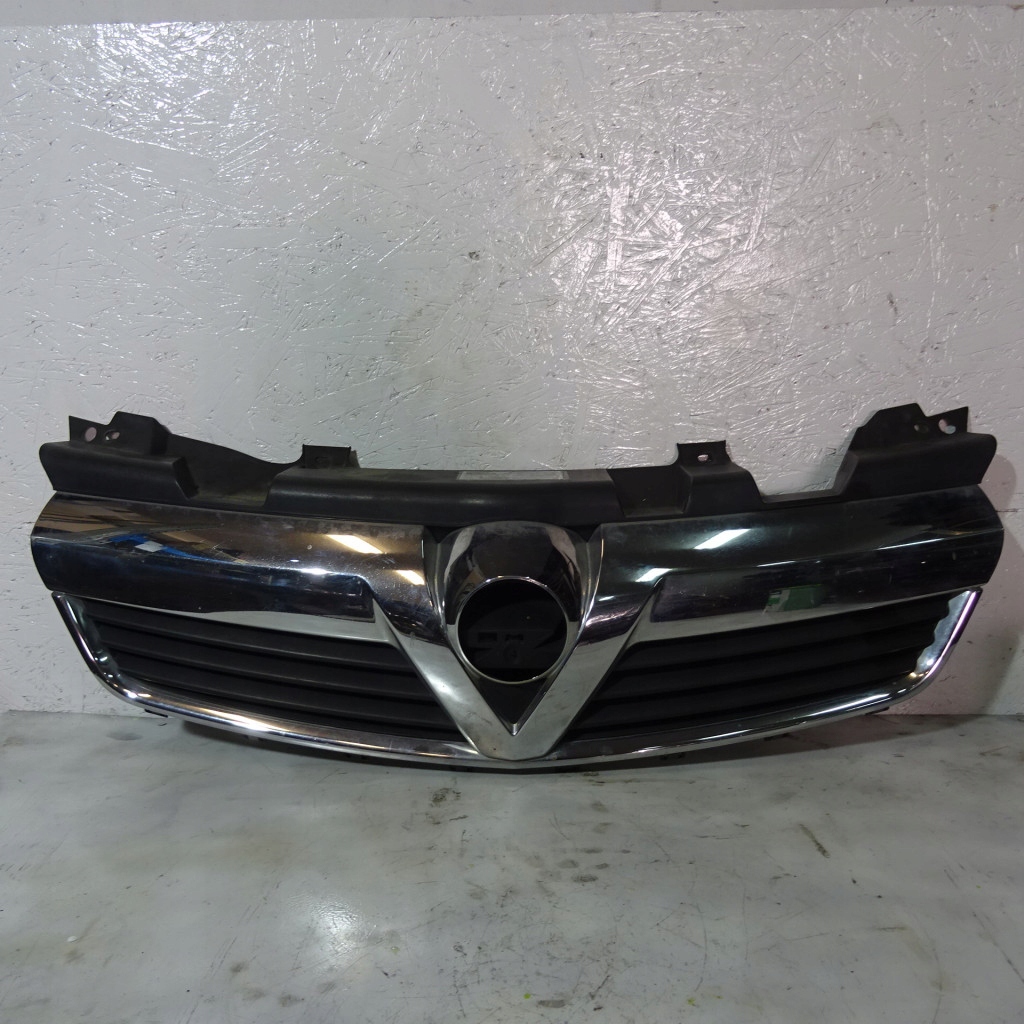 фото №1, Opel zafira b решётка радиатора решётка радиатора 13157590