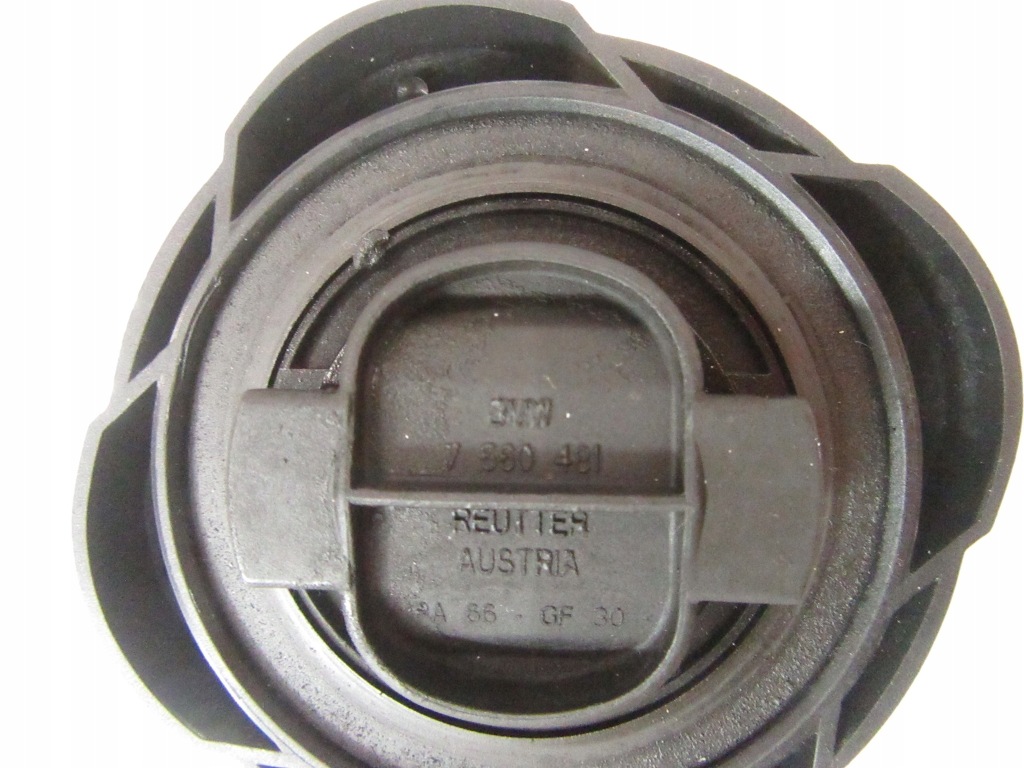 фото №4, Кришка заливної оливи bmw e46 e60 e61 e70 lci e83 e90 e91 f01 f02 f07 f10 f11