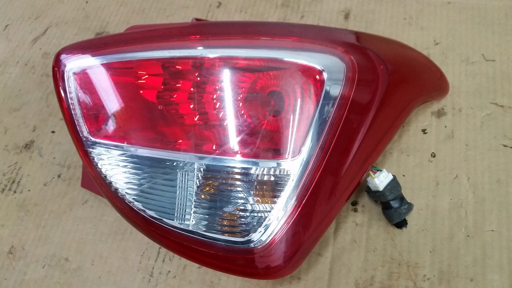 фото №10, Лампа лівий lub правий задня hyundai i10 ii 92401-b9000