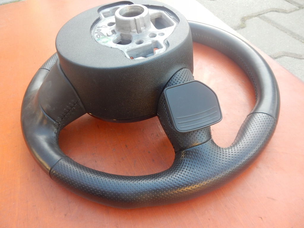 фото №16, Повітропровід audi a6 c7 4g s-line пелюстки перемикання