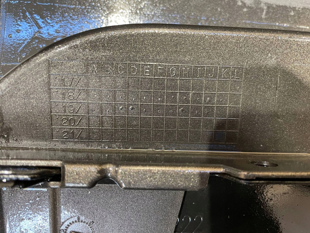 Mazda 3 bp iv 4 19- hb бампер задні задній Доставка