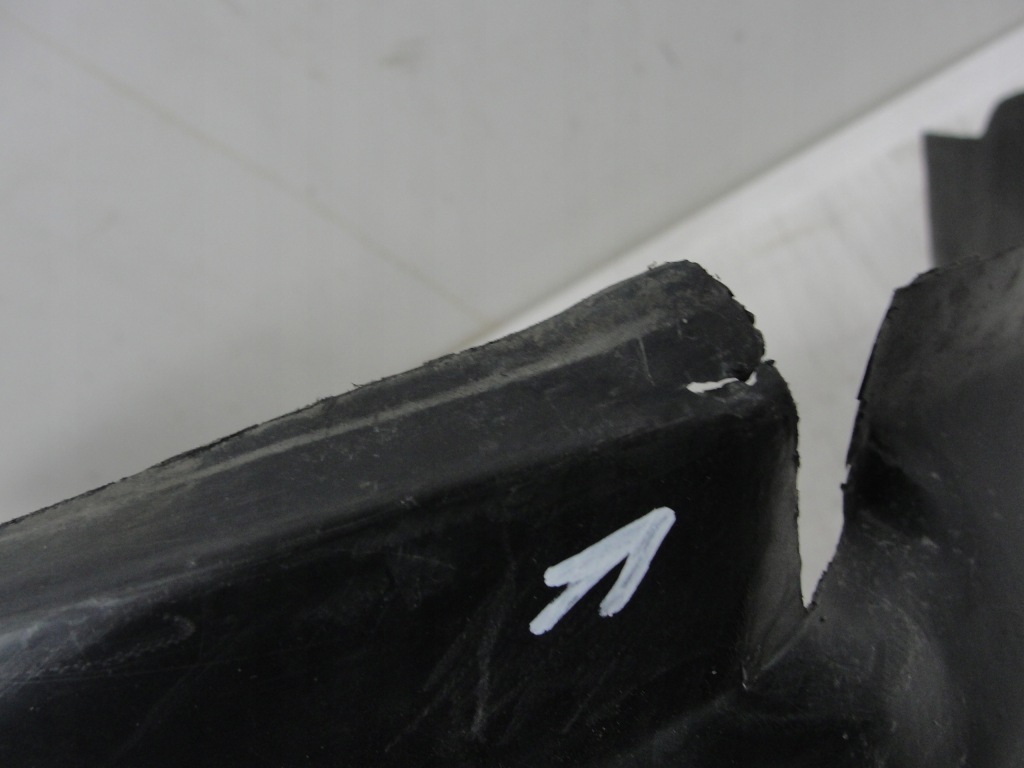 Подкрылок перед левое fiat doblo 2 2010-14 51810940 в Украине