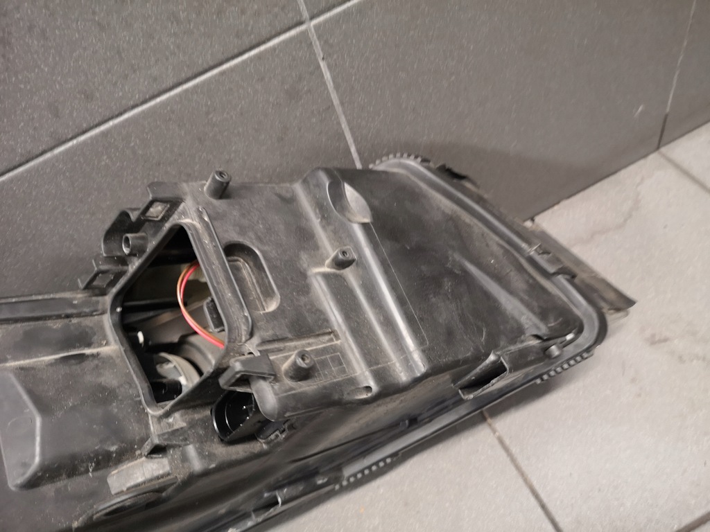 фото №11, Лампа левый перед audi a8 d3 przed fl eu