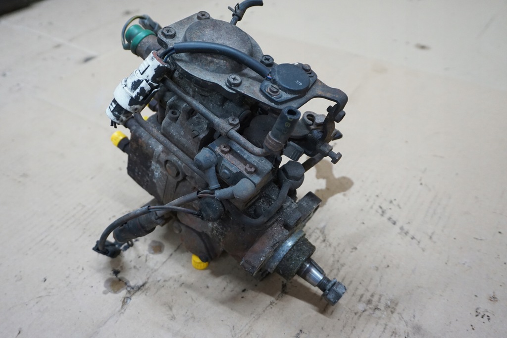 фото №12, Isuzu trooper насос впрыскная 2,8 td 84-91r