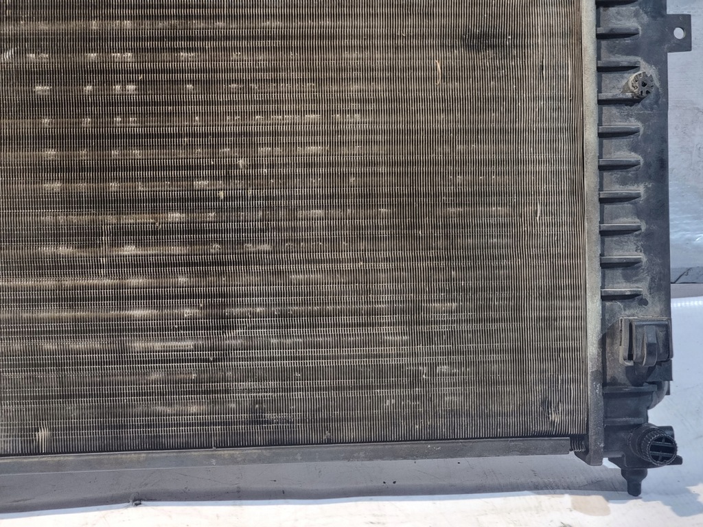 фото №9, Радіатор wody audi a6 c5 2.4 v6 автоматична коробка передач 121kw 00r