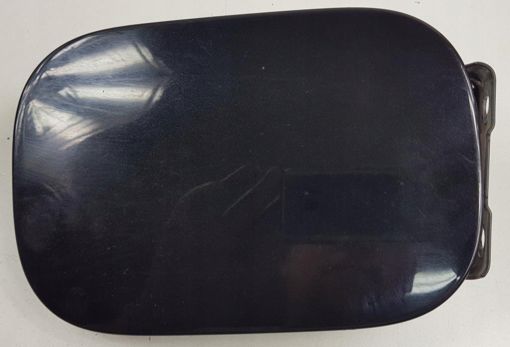 Кришка заливної пального mercedes w203 a2035840439 в Україні