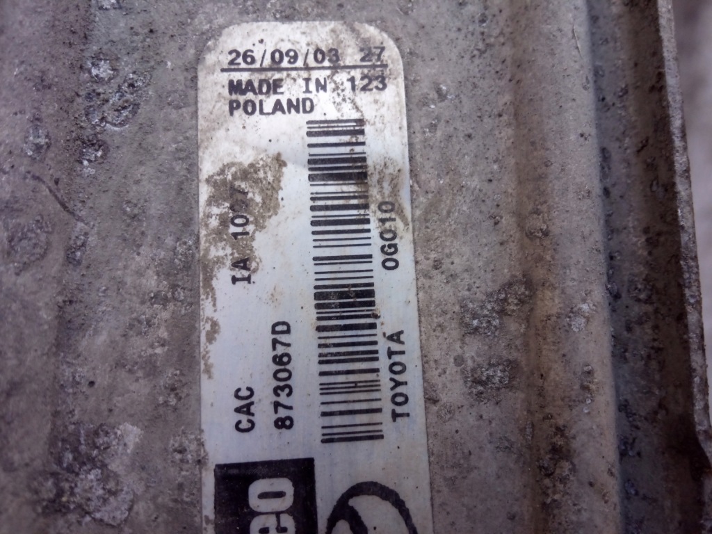 Toyota avensis t25 2,0 116km интеркулер руль воздуха б/у Киев