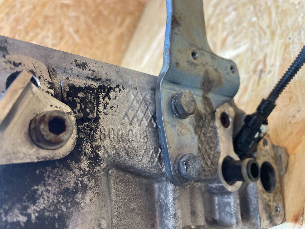 фото №12, Головка двигателя bmw 7 f01 f02 3.0d n57d30a 7807503