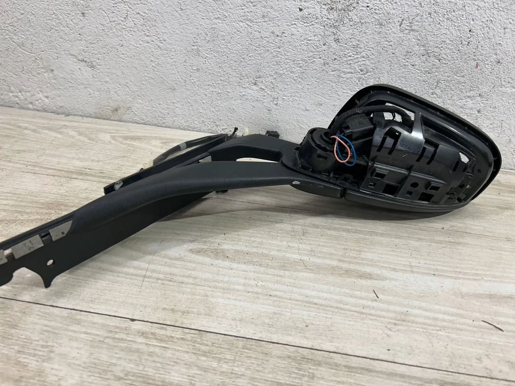 фото №8, Aston martin vantage iii 2015 зеркало левая правое