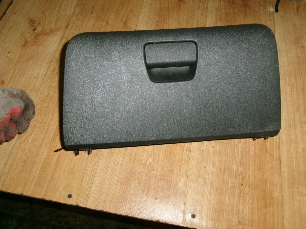 фото №1, Opel karl бардачок пассажира europa