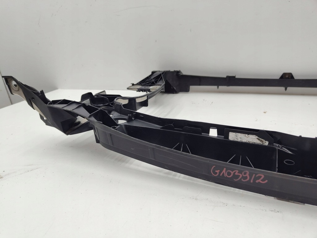 фото №11, Audi a4 b9 pas передний усилитель 8w0805594