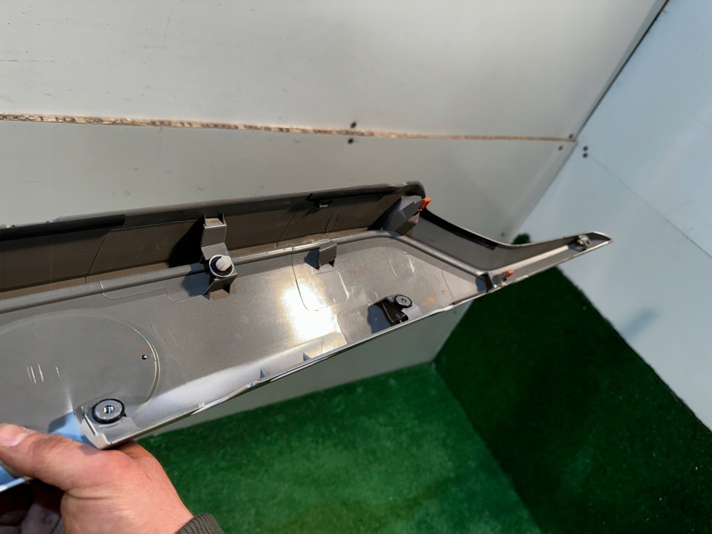 фото №7, Toyota rav-4 v накладка крышки багажника задняя задняя 76801-42240