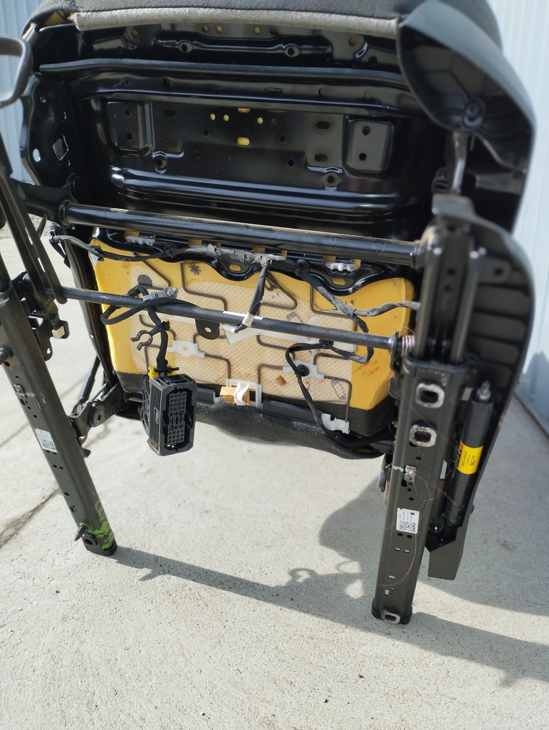 фото №12, Chevrolet cruz 16- сиденья заднее сиденье usa