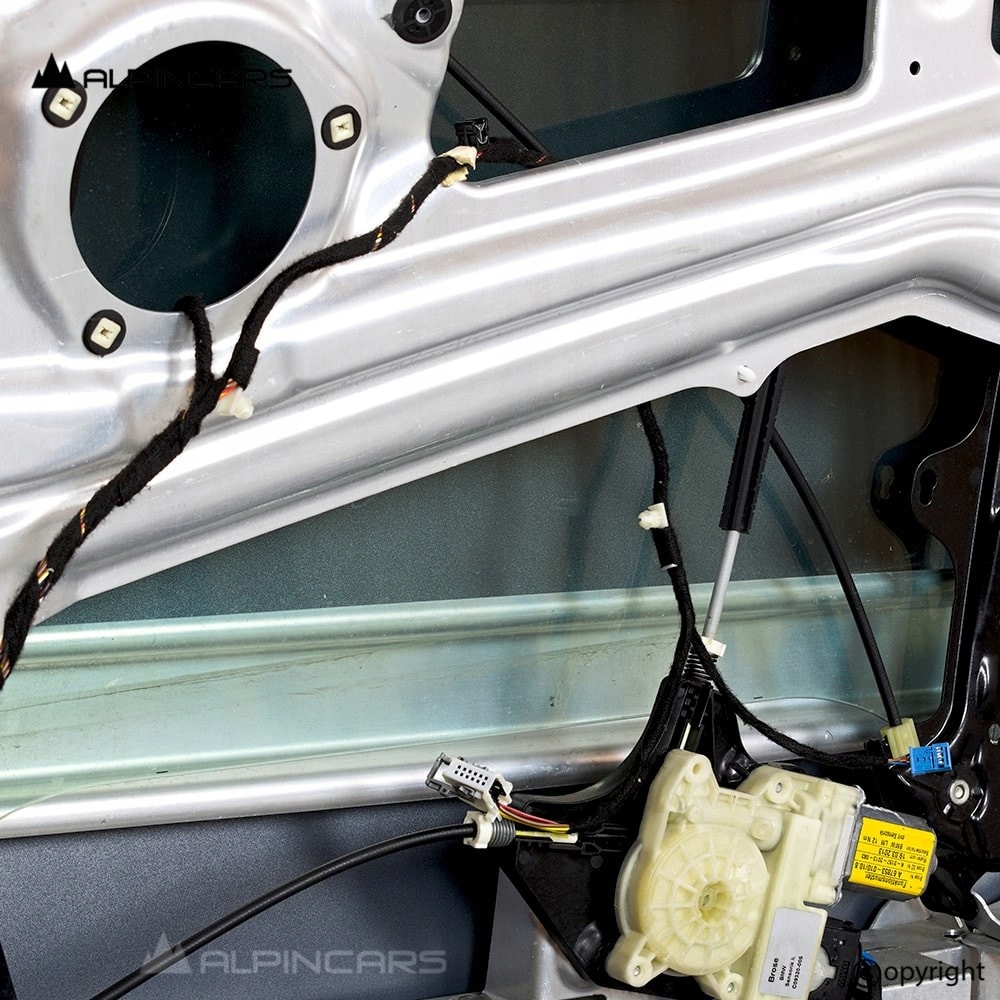 фото №10, Bmw i01 i3 двері правий перед ionic-silver b72