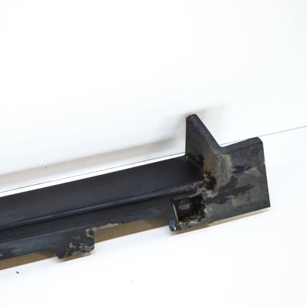 Jaguar e-pace 2019 правая сторона порог в Украине