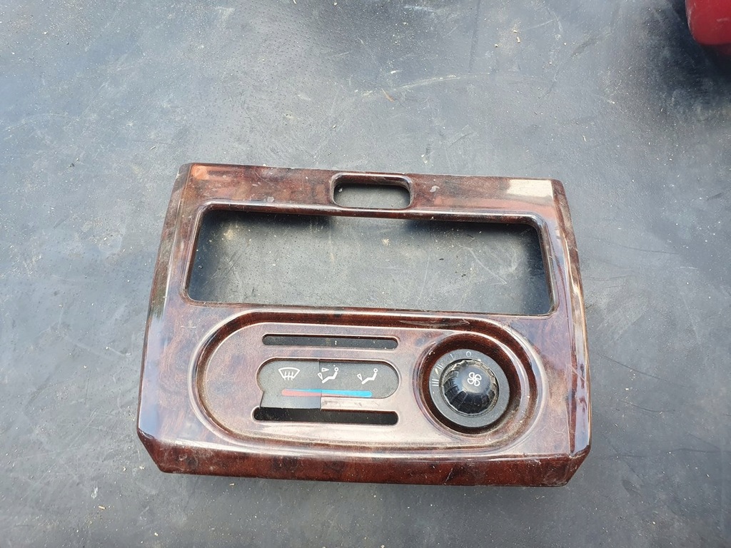 фото №1, Рамка защита радио microcar mc2 mc1