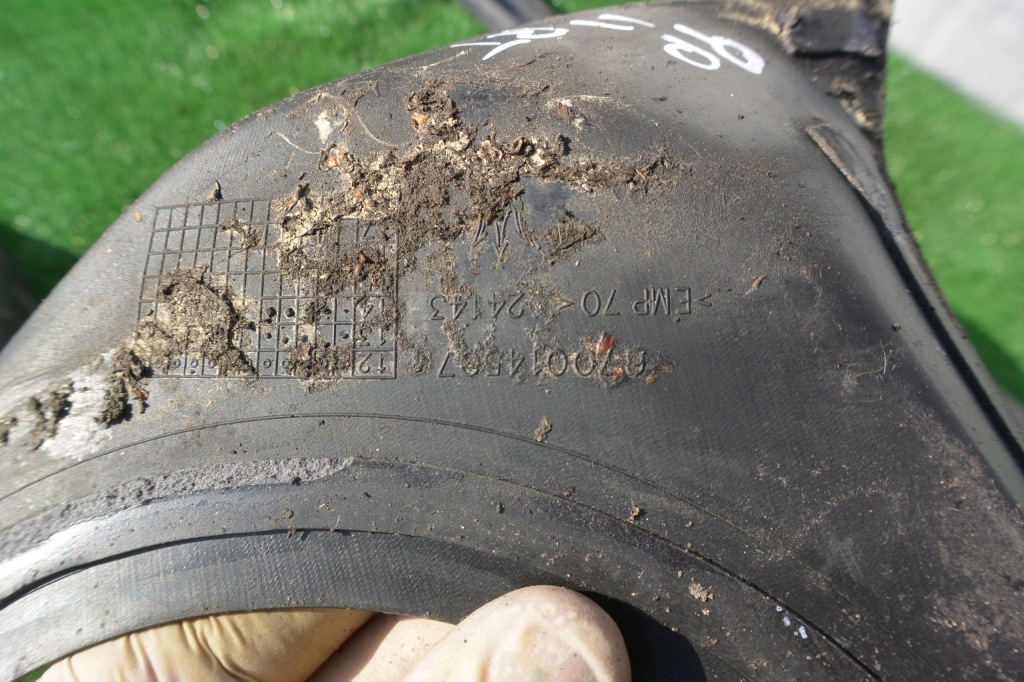 Слив жёлоб крышки багажника maserati quattroporte vi Цена