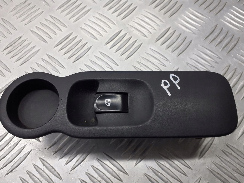 фото №1, Панель окон правый перед renault modus 1.2 8200278436