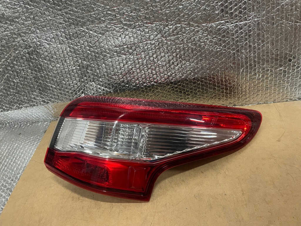 фото №1, Nissan qashqai j11 лампа права задня задня euro