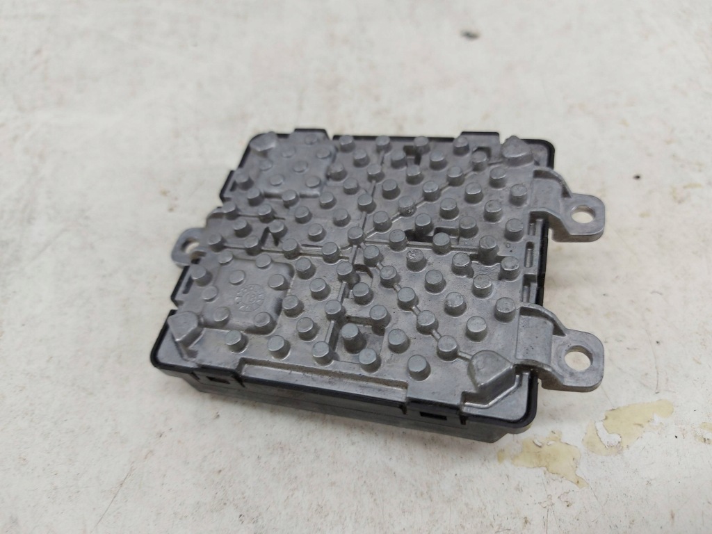 Hyundai i30 17- 3 3 блок управления модуль led фонари передней перед Недорого