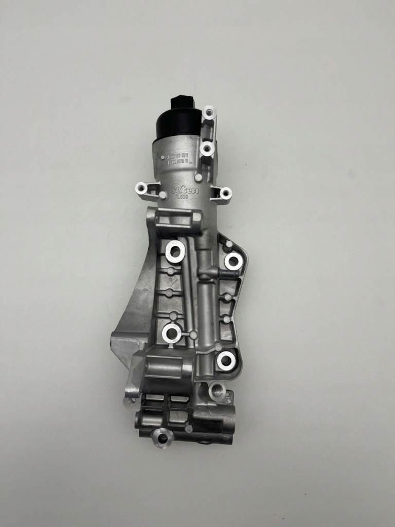 Купити Корпус фільтра оливи mercedes a6261800011