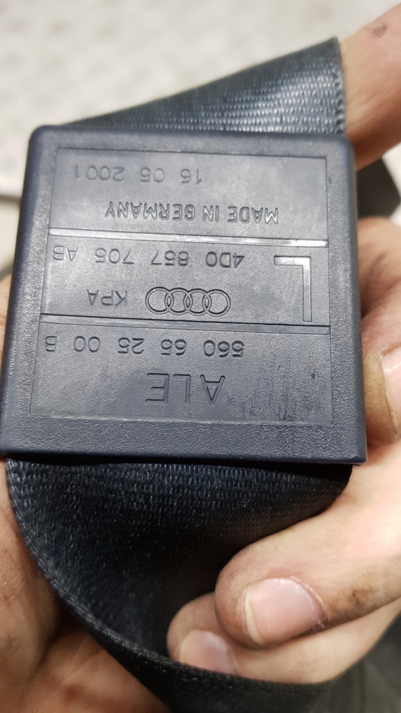 фото №4, Audi a8 d2 pas безпеки лівий перед 4d0