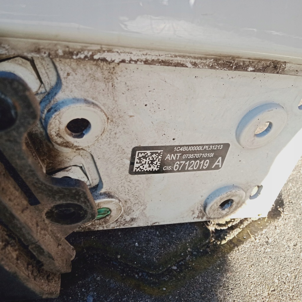 фото №9, Бампер перед передний jeep renegade lift