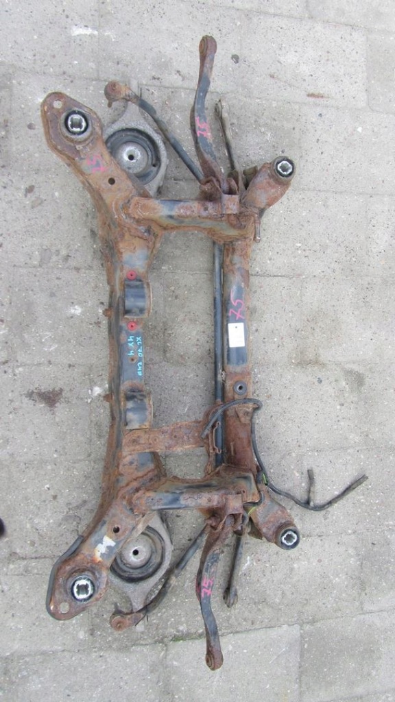 фото №1, Volvo xc70 ii 4x4 підрамник підрамник задня задні 08-14