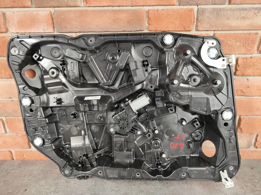 фото №1, Підйомник скло механізм лівий задня задній bmw g70 9451895