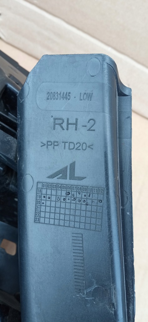 фото №12, Renault captur ii 19- лампа правая задняя правый задняя 265504427r