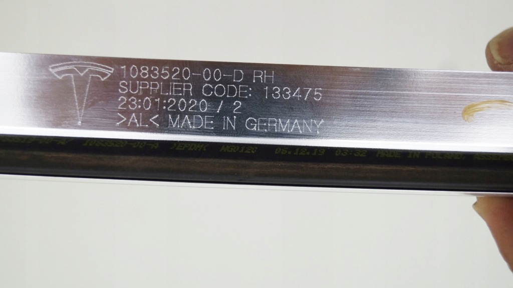 Tesla 3 iii 17-23 молдинг кровельная хром правая t Недорого