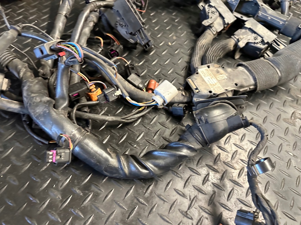 фото №12, Джгут двигуна audi a8 d4 4.2 tdi cds eu 4h1971713bq