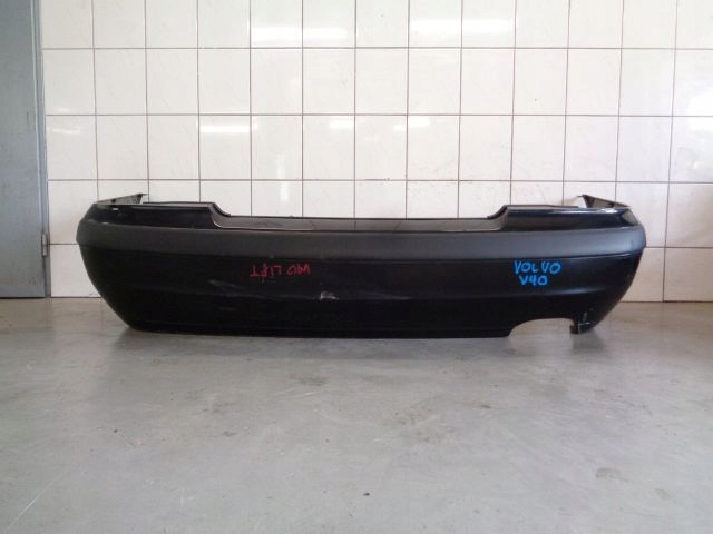 Купить Volvo v40 01 lift kombi бампер задняя задний