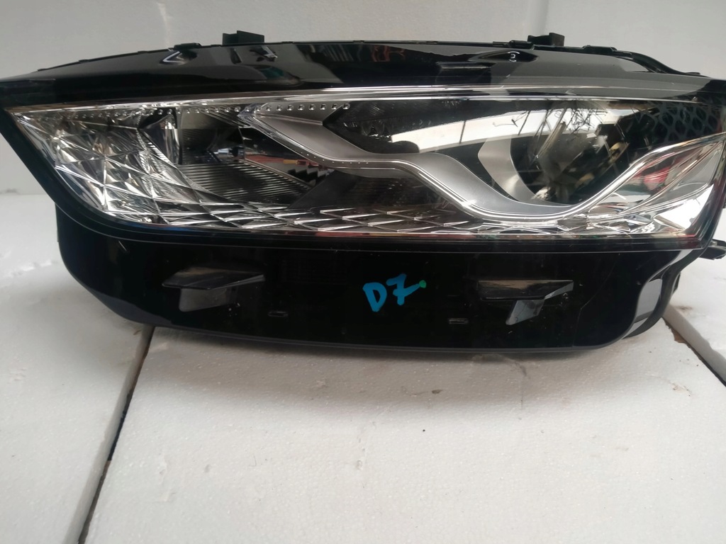 фото №1, Citroen ds7 лампа правая 9821750280 led