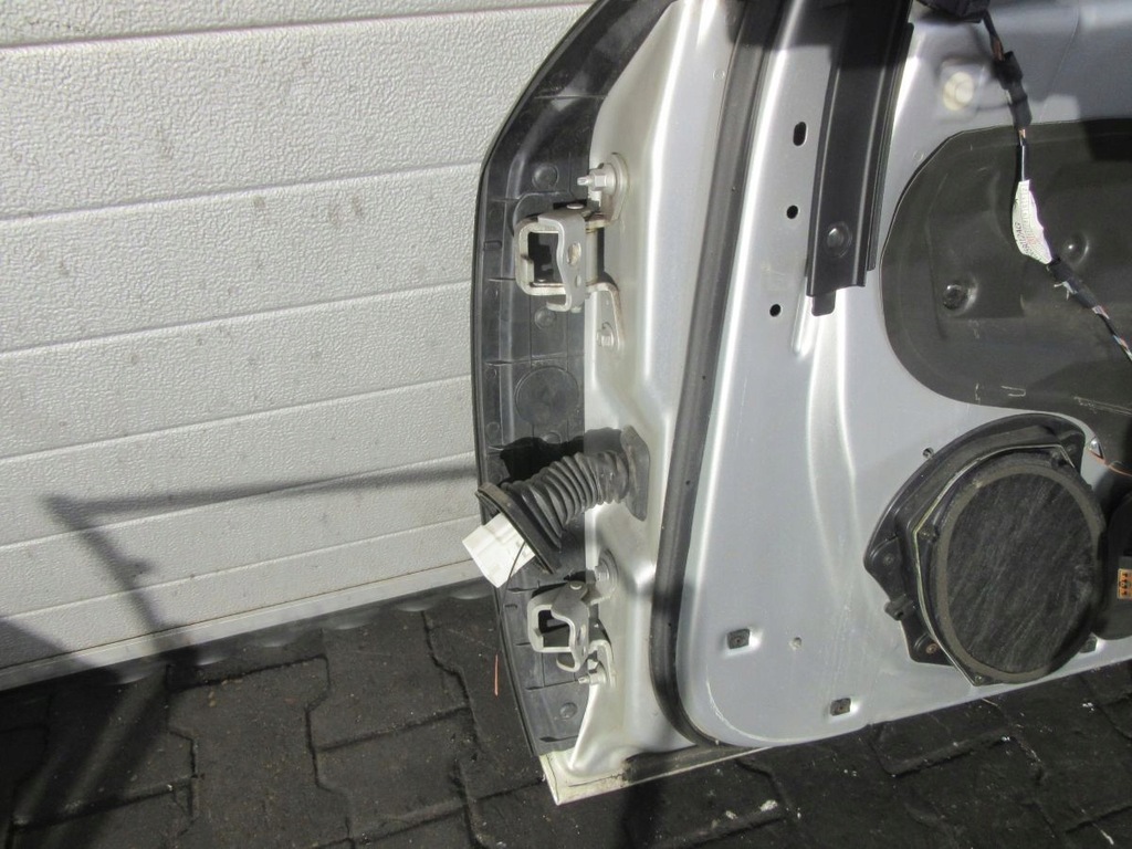 фото №11, Dodge magnum 2006 двері праве перед повний