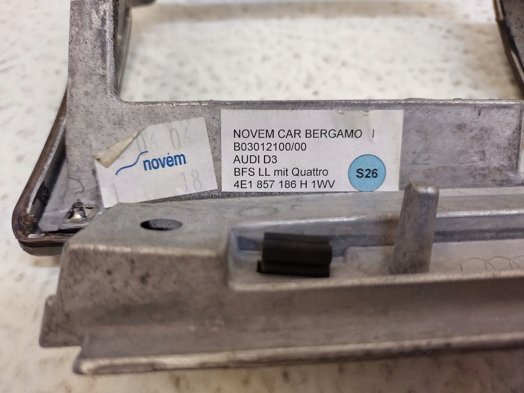 фото №8, Audi a8 s8 d3 4e dekor панели приборной панели drewno 4e1857186h