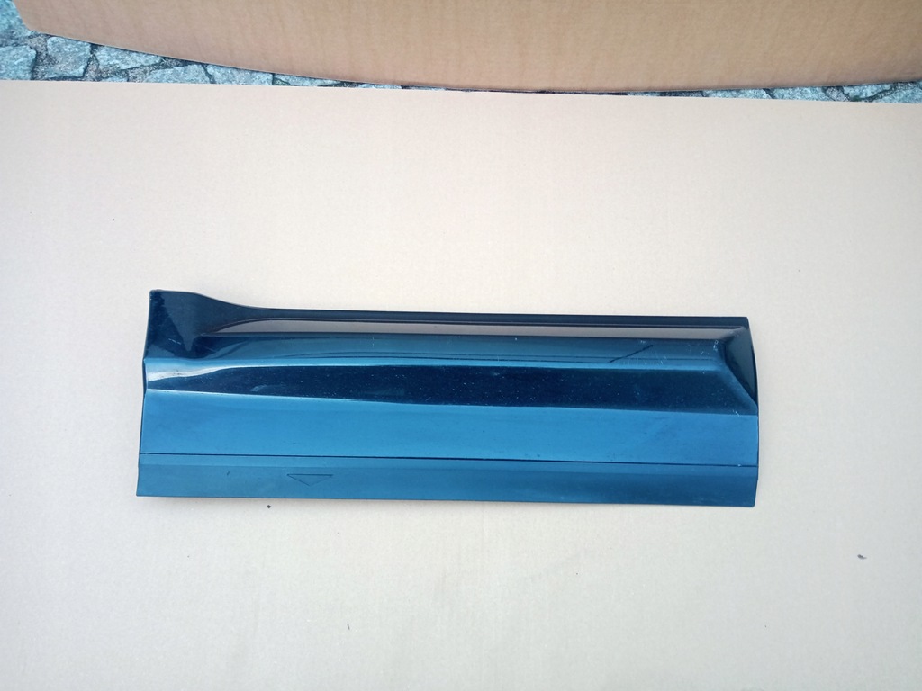 фото №1, Land rover freelander ii права молдинг двері задня