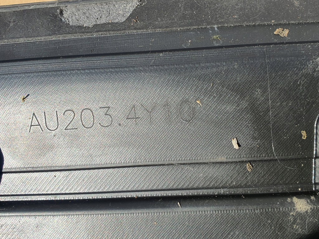 фото №9, Audi q4 e-tron молдинг двері лівий перед 89a853959a