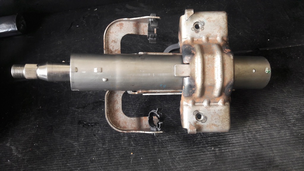 фото №2, Alfa romeo 159 колонка керма