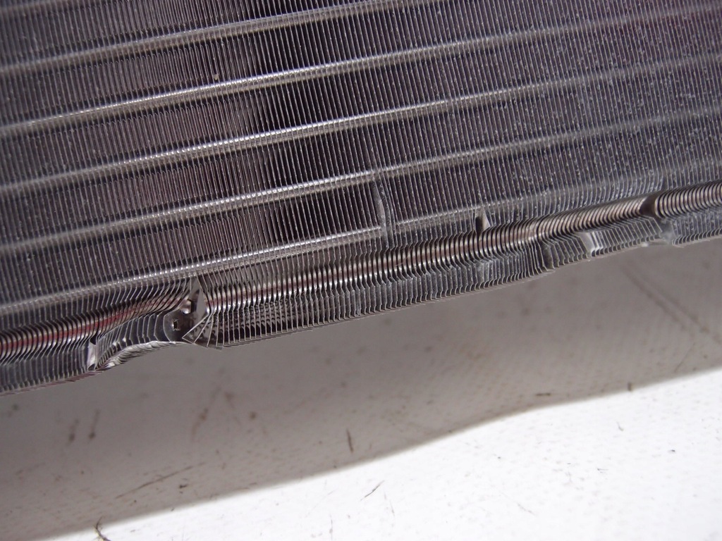 фото №7, Радиатор wody 9809141780 citroen ds7