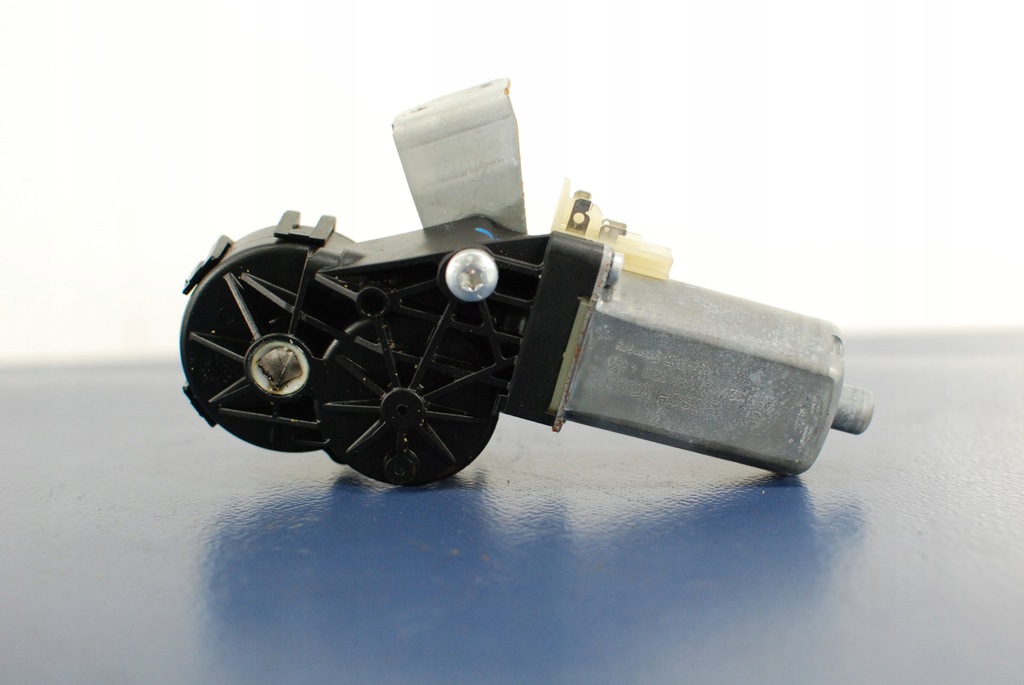 фото №4, Porsche cayenne ii 7p5 моторчик сиденье 0390203467