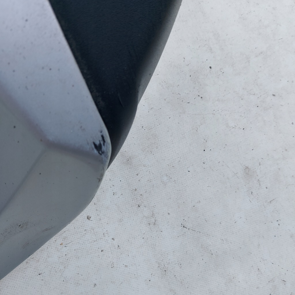 фото №8, Дифузор спойлер накладка бампера задня volvo c30