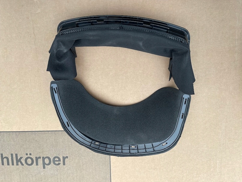 фото №1, Bmw f20 f21 lift защита колонки руля оригинал