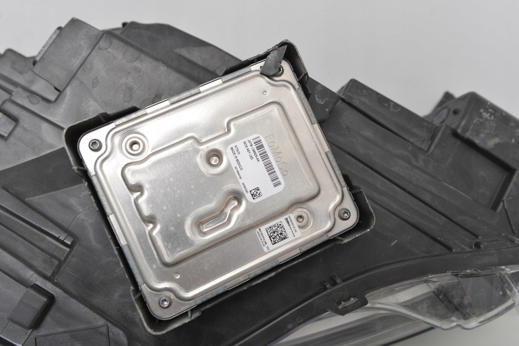 Фара перед левая ford kuga mk3 full led lv4b-13e015-fe Недорого