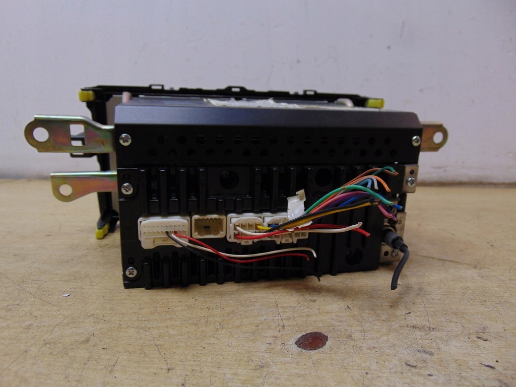 фото №13, Радіо заводський toyota auris 1 86120-02520